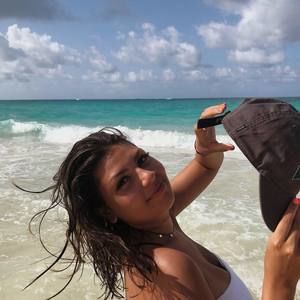 Meet your Posher, Diana